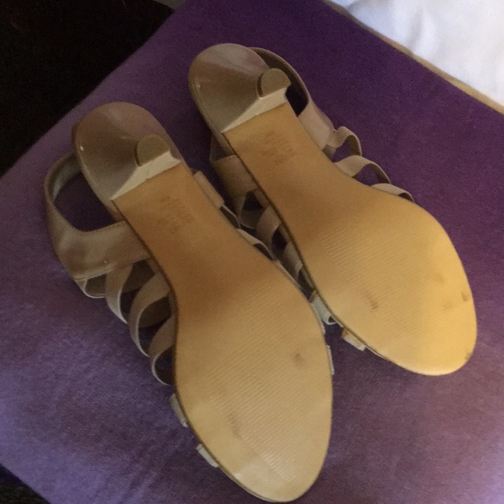 Sandals - Picture 3 of 3